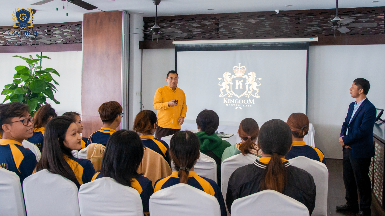 Các lĩnh vực chuyên gia doanh nghiệp thường chia sẻ kinh nghiệm và kiến thức