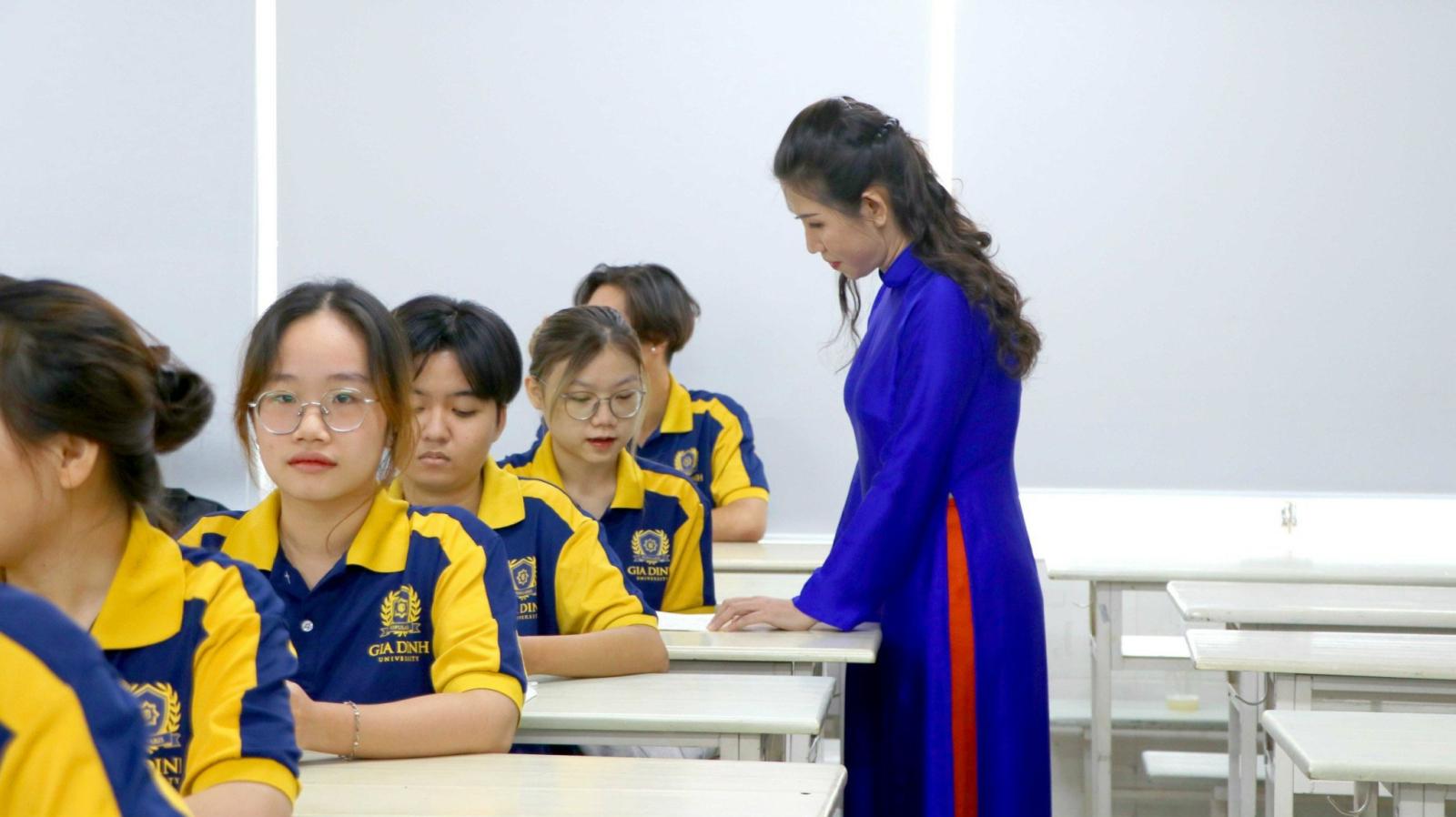 Chiến lược nắm bắt xu hướng công nghệ mới nhất năm 2024