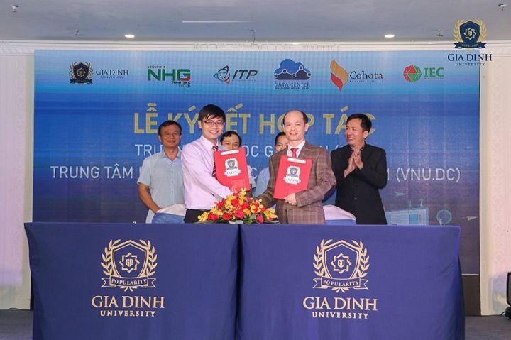 Chuyển đổi số trong doanh nghiệp với công nghệ thông tin