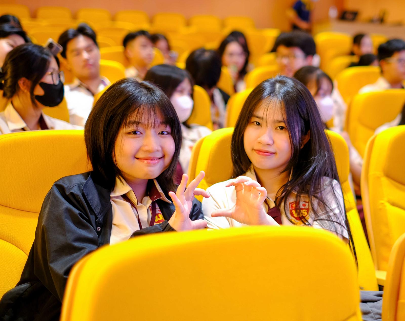 Hình ảnh công bố điểm thi THPT