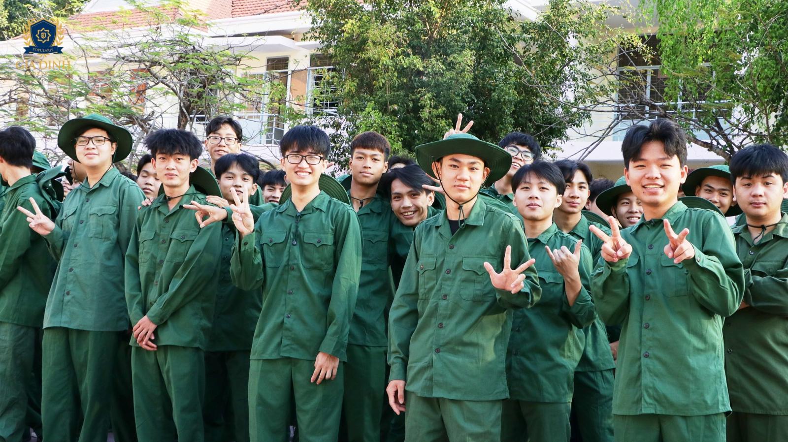 nhan-vien-duoc-dao-tao-an-ninh