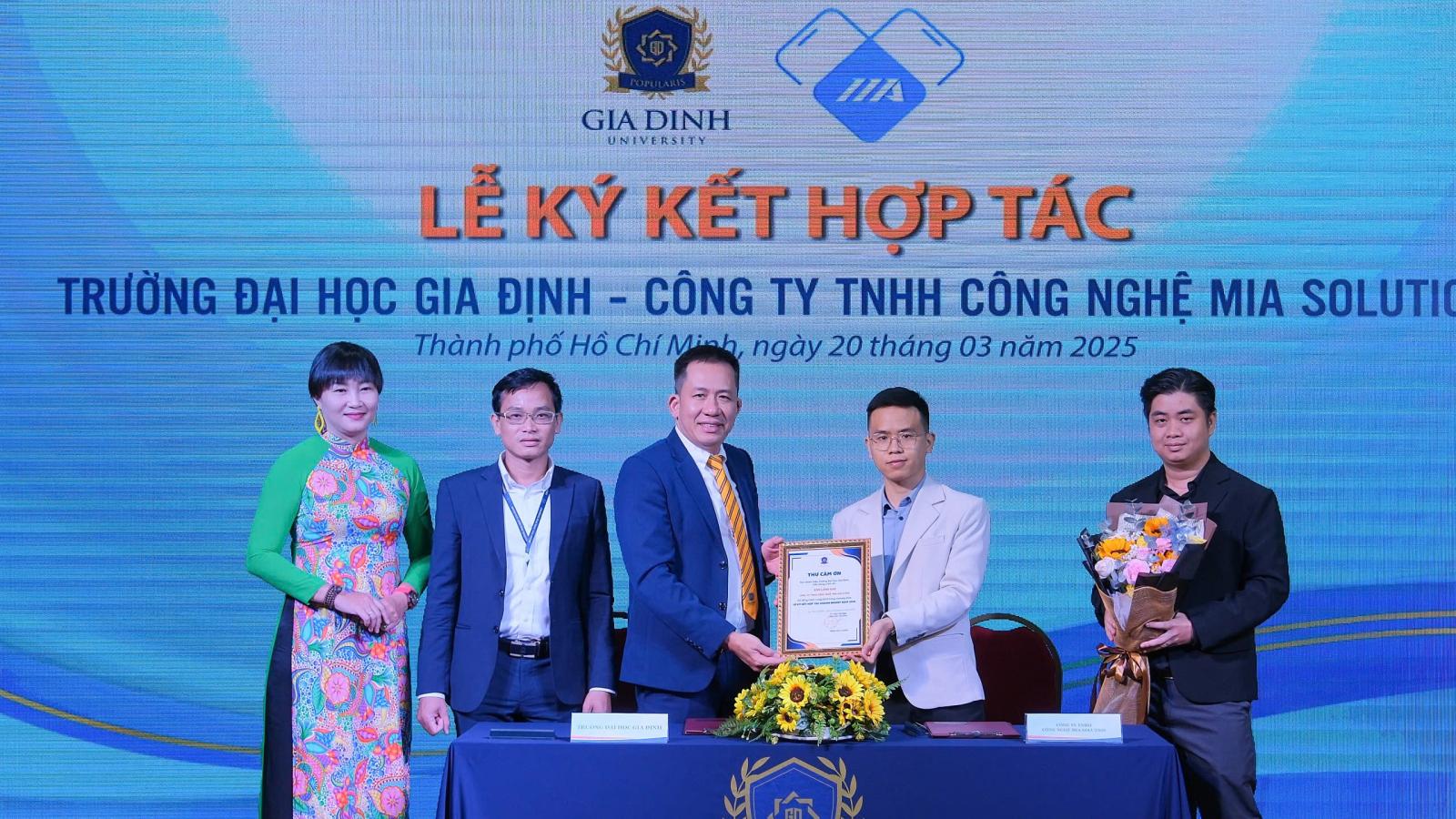 Hợp tác doanh nghiệp đào tạo giúp sinh viên có kinh nghiệm thực tế