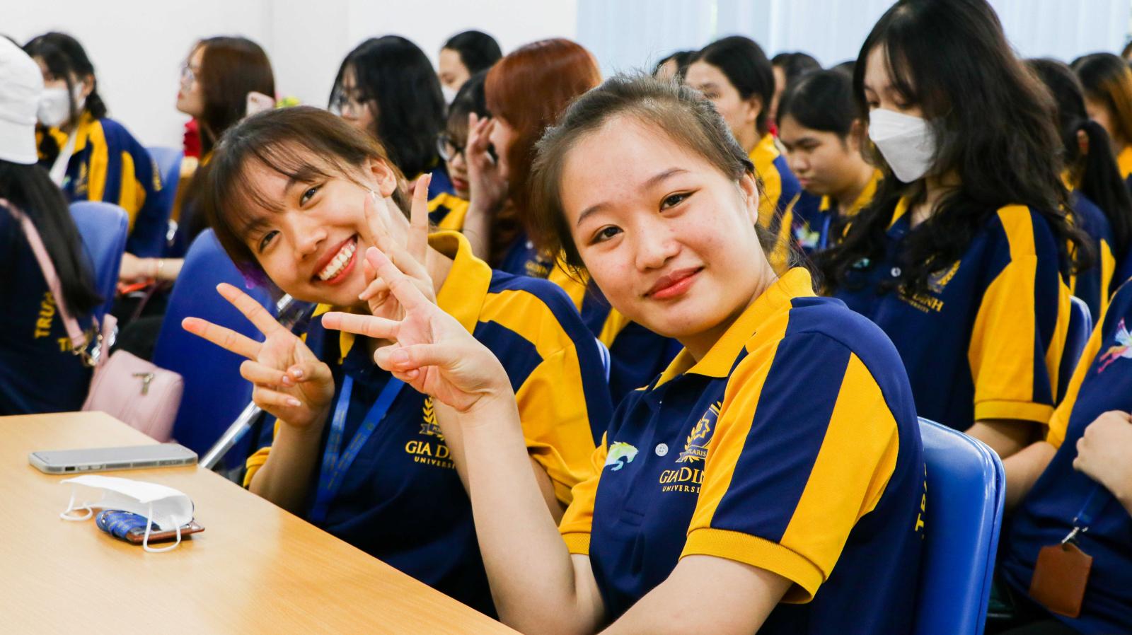 Lên kế hoạch chi tiết cho sự kiện truyền thông, bao gồm nội dung, thời gian, địa điểm và ngân sách