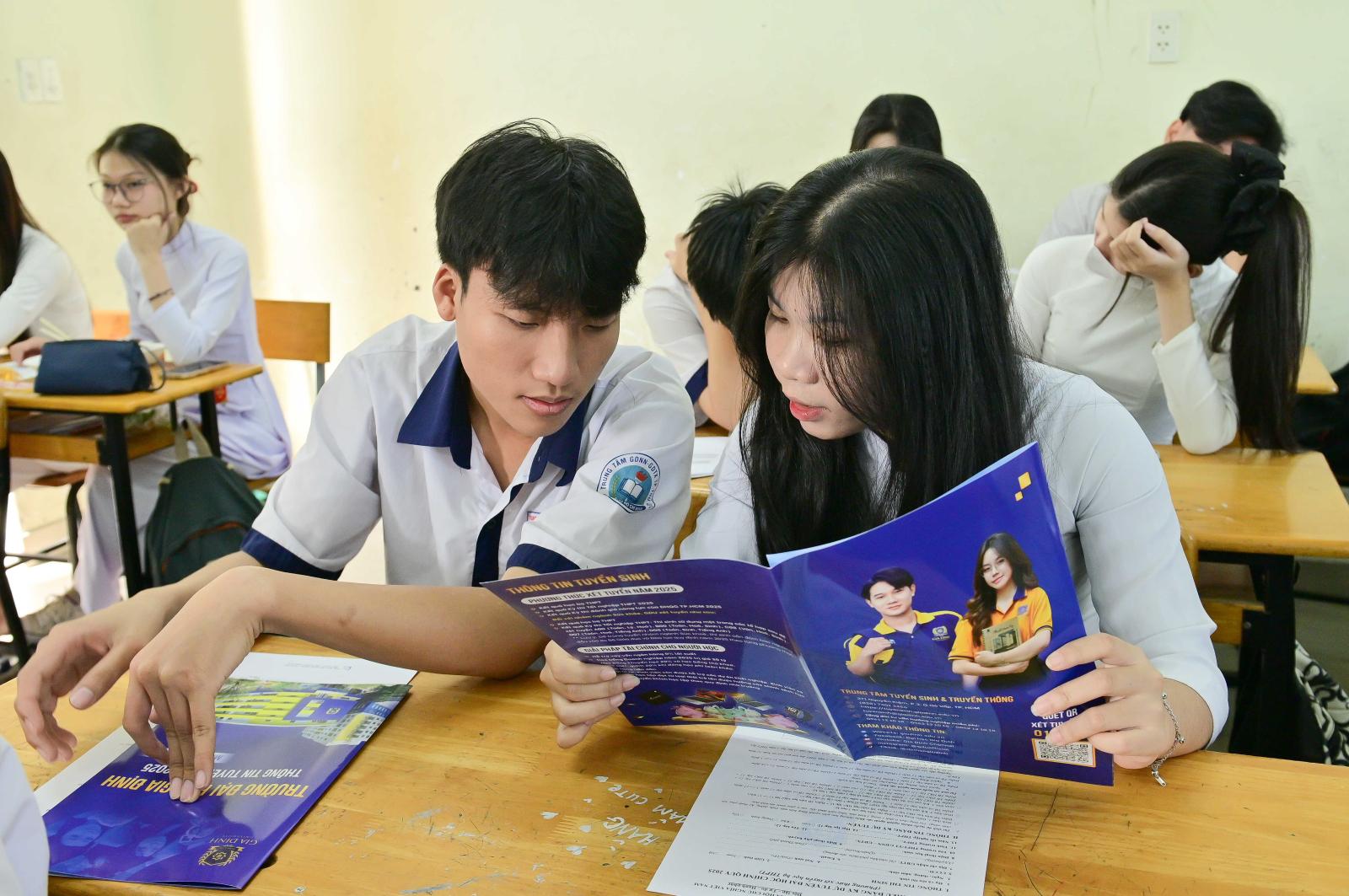 Lịch sử phát triển của ngành công nghệ phần mềm qua các giai đoạn