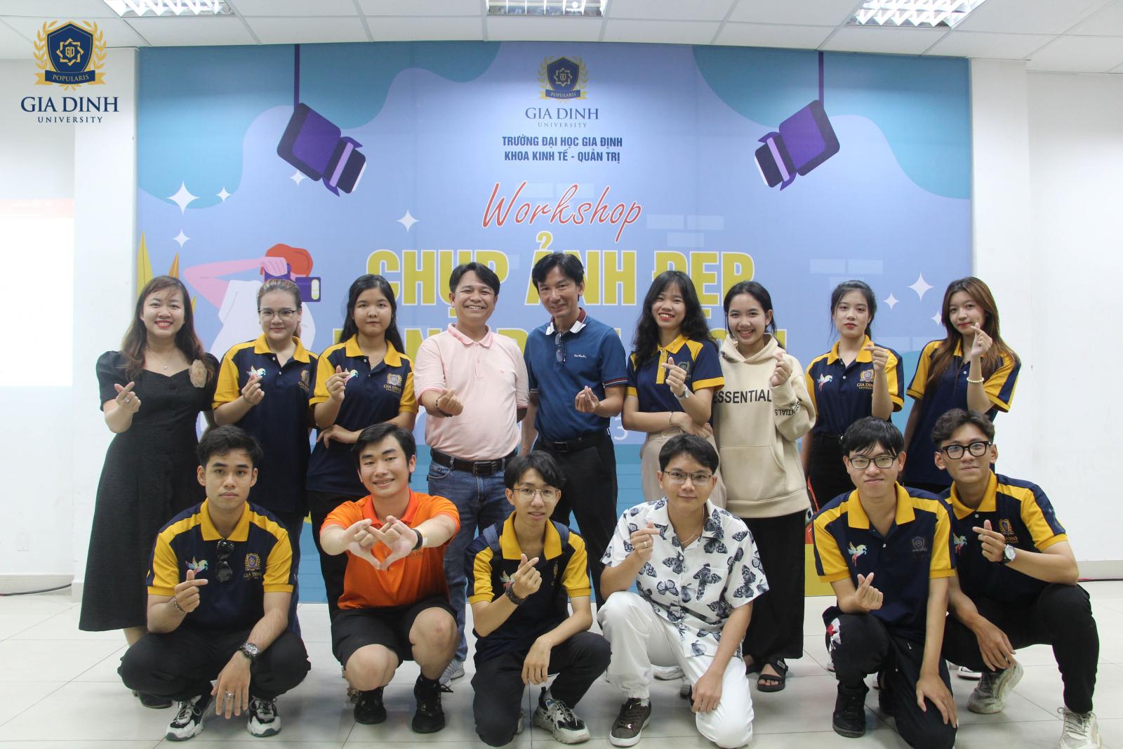 nhiep-anh-gia-chup-anh-su-kien-chuyen-nghiep