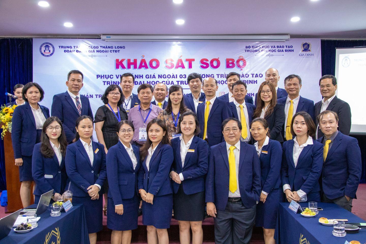 Chuẩn bị tài liệu tham khảo đầy đủ và hữu ích cho chương trình hội thảo