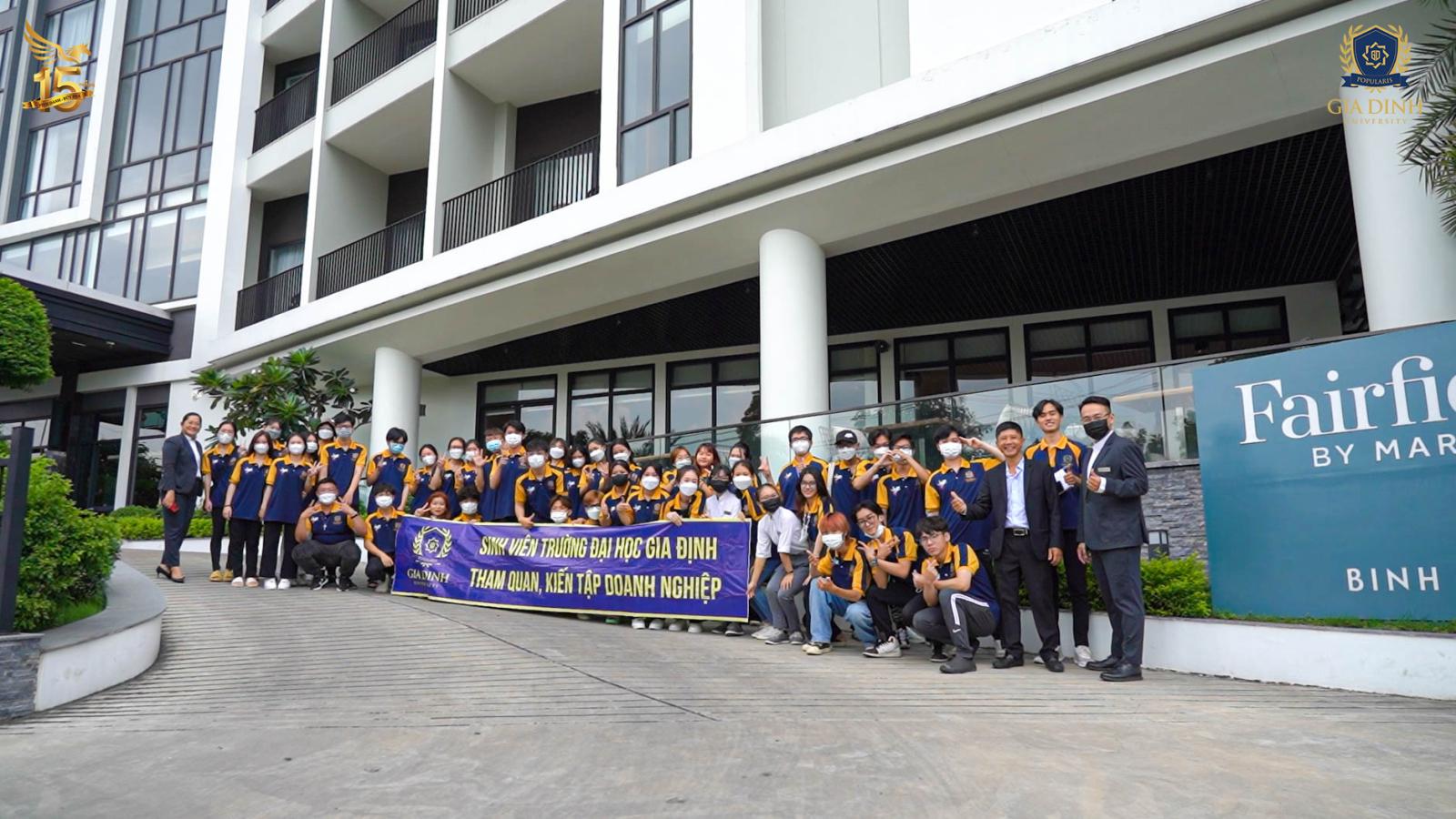 Tầm quan trọng và lợi ích của việc tham gia hội thảo học thuật
