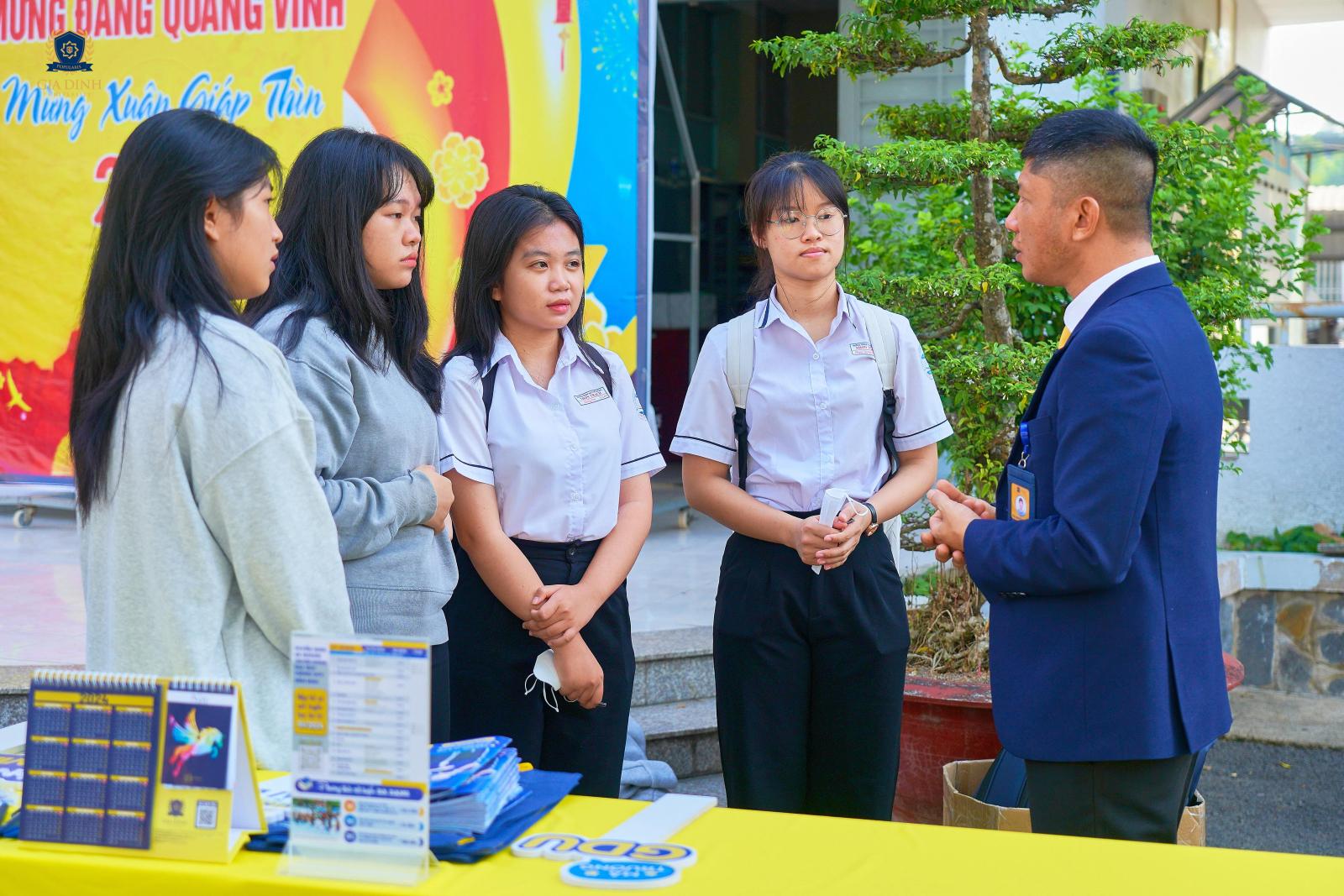 Xác định mục tiêu trước khi tham gia chương trình giao lưu mở