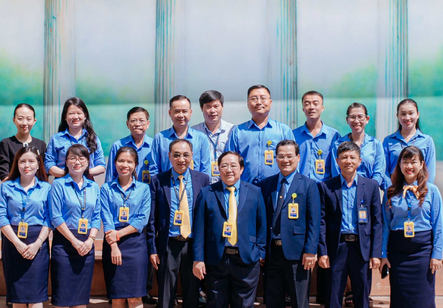 Xu ly thieu trach nhiem, nguoi quan ly trao doi thang than voi thanh vien vi pham